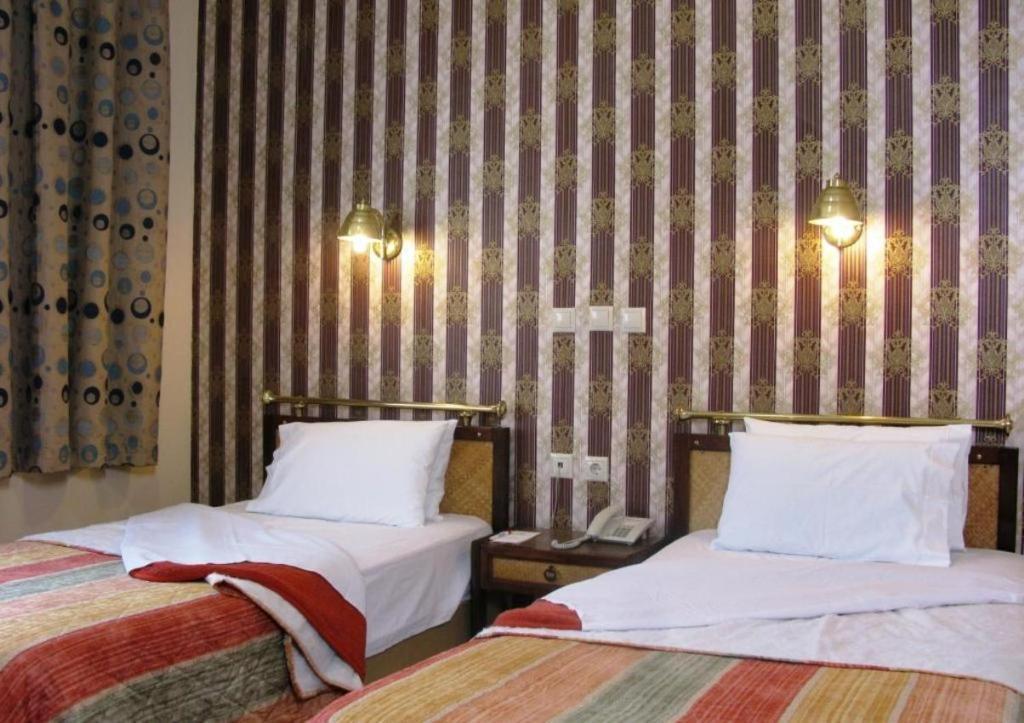 Olympos Hotel Komotiní Rom bilde